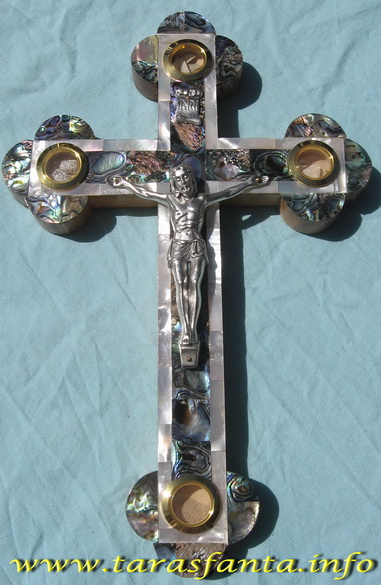 Crucifixul celor 14 Opriri sidefat